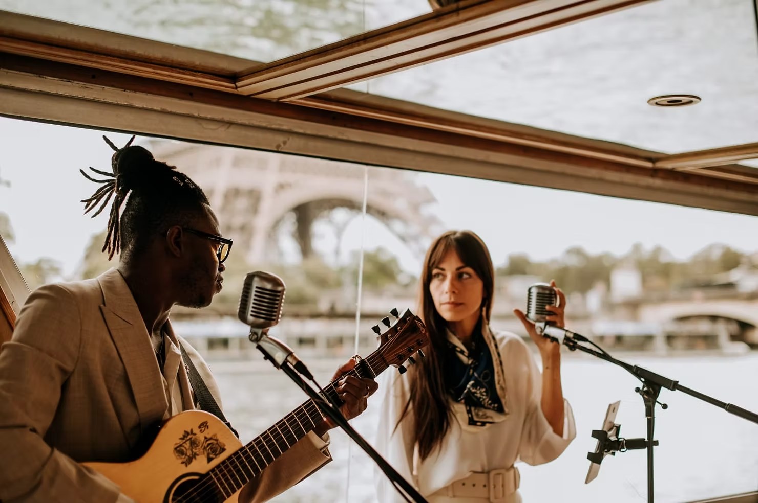 Duo guitare voix : l'élégance musicale pour vos événements